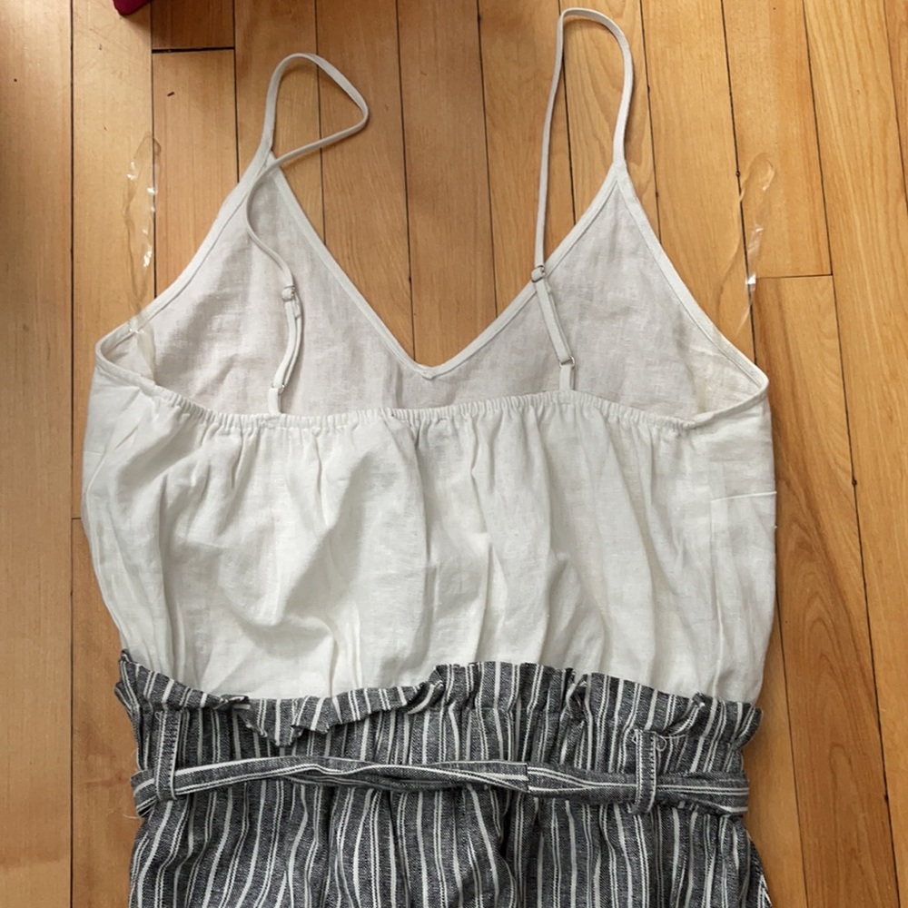 Linen blend jumpsuit - Picture 3 of 4